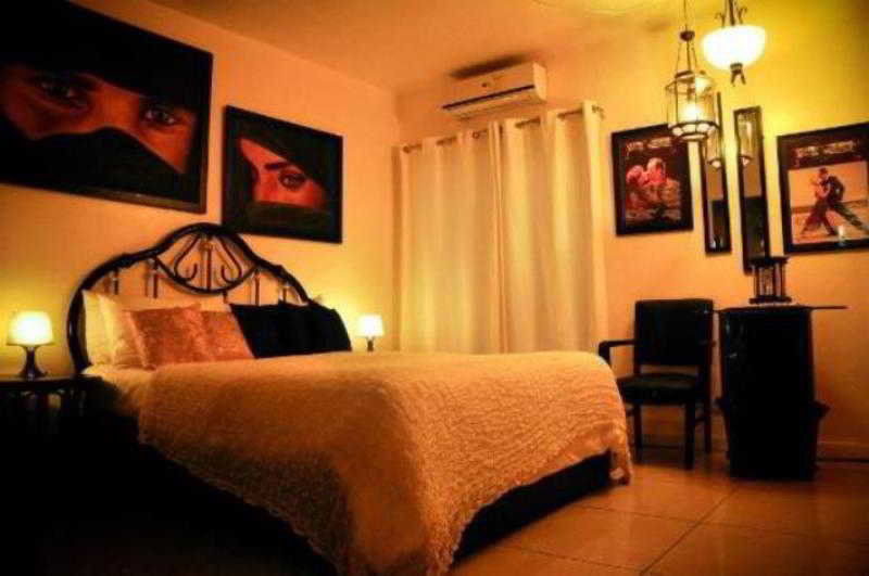 Casa Amapola Manila Bed and Breakfast Taguig Exteriör bild